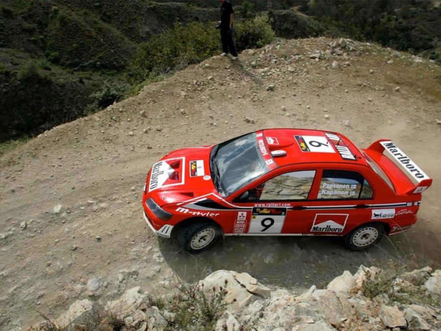  Mitsubishi Lancer Evolution VII WRC 2001 года  (фото 31 из 38)